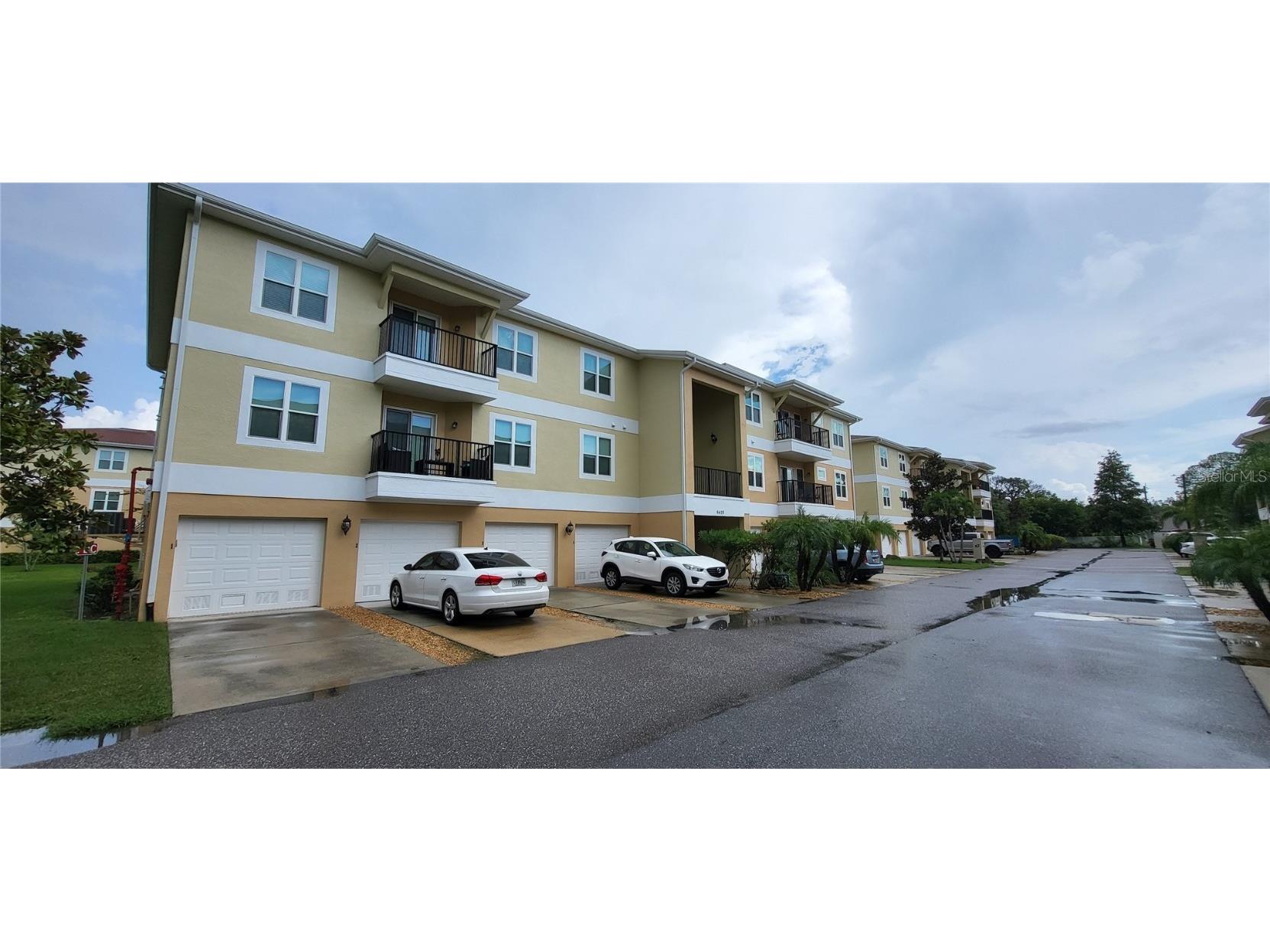 6420 Banyan Boulevard #203 New Port Richey FL 34652 W7868134 image1