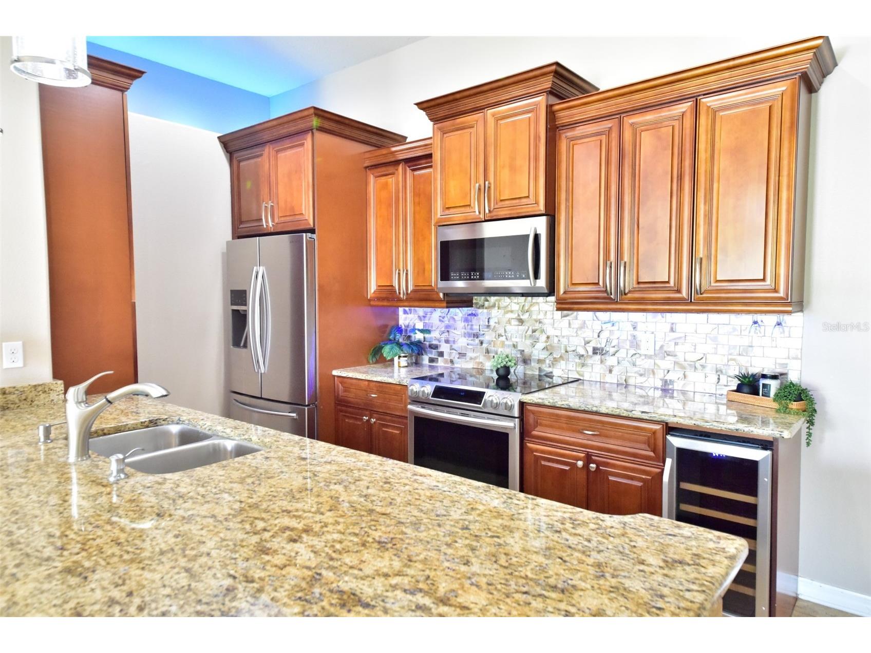 6420 Banyan Boulevard #303 New Port Richey FL 34652 - GULF OF AMERICA TB8532618 image5