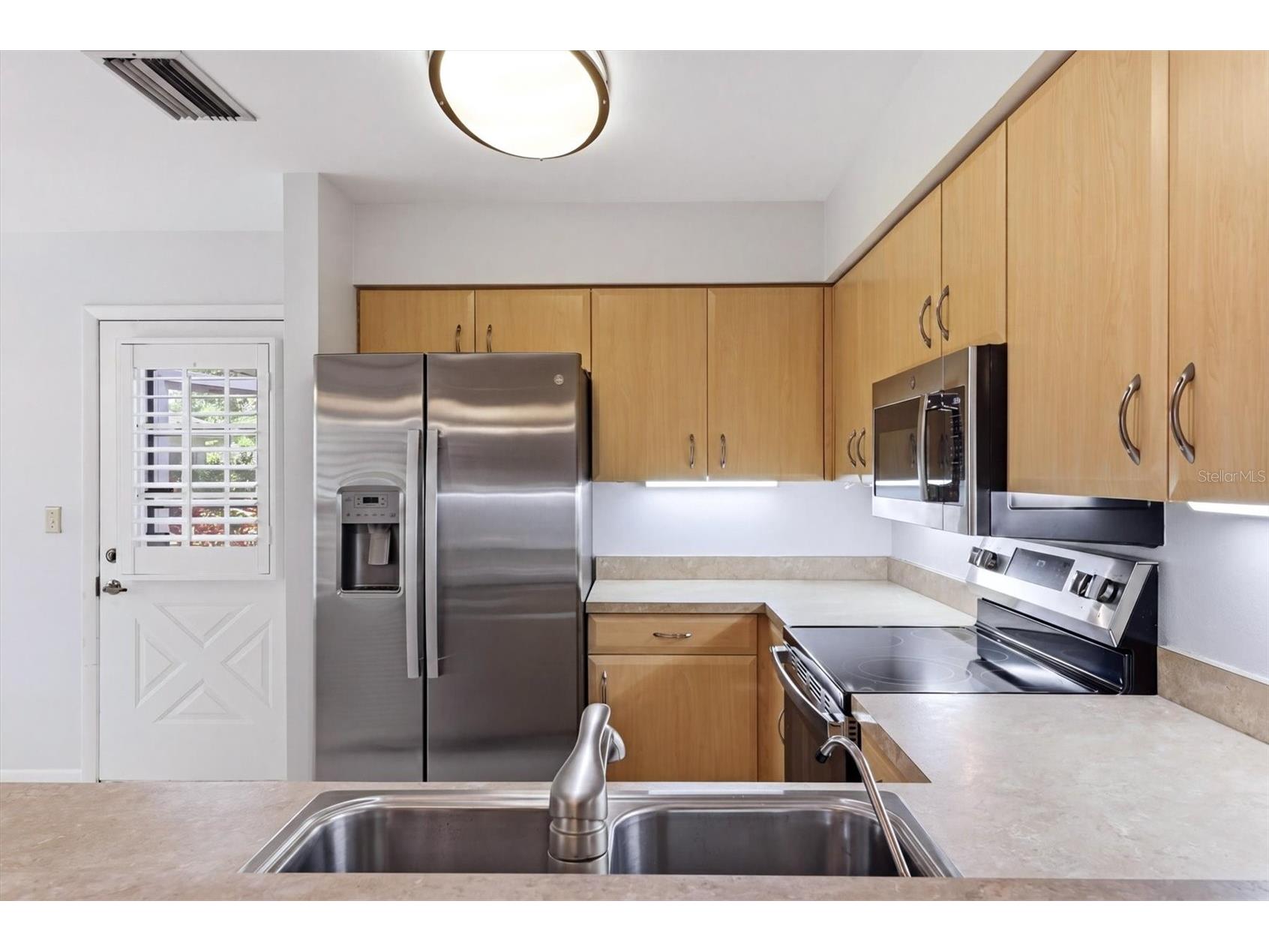 6420 Carrington Circle #35 Sarasota FL 34238 A4694080 image14