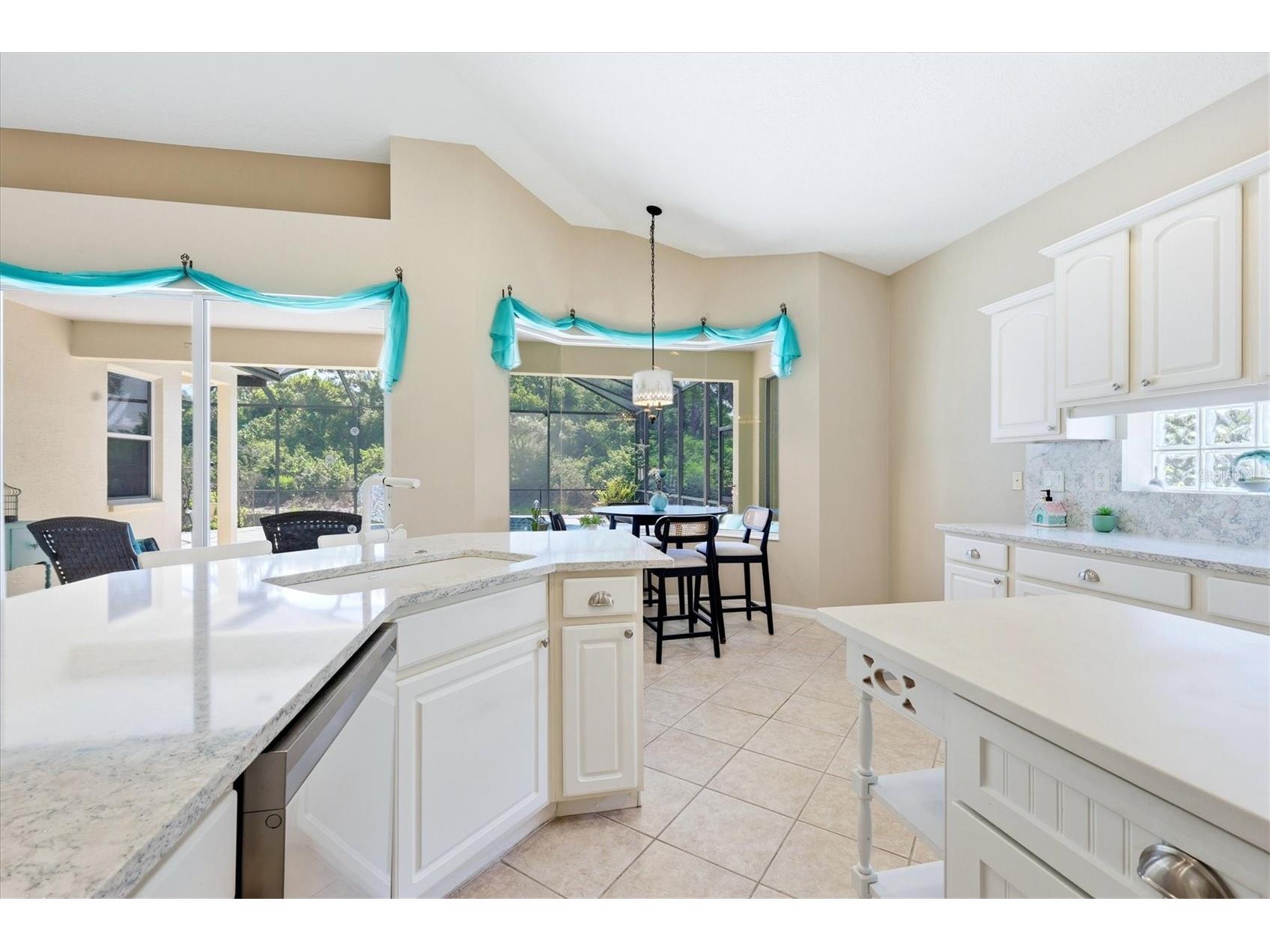 6420 Rookery Circle Bradenton FL 34203 A4692387 image18