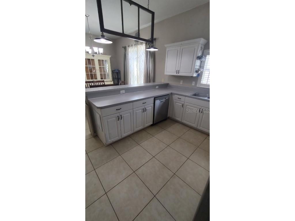 6421 Ashville Drive Zephyrhills FL 33542 G5103566 image4