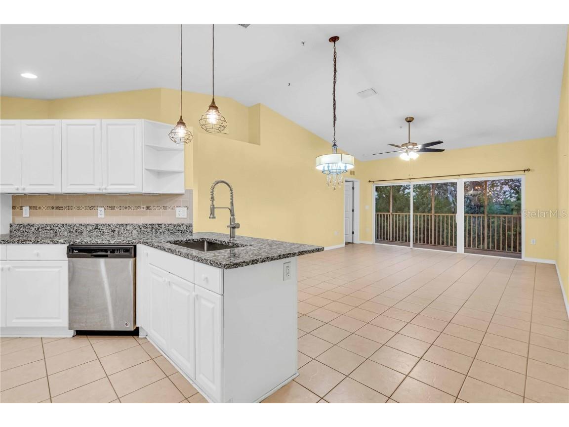 6421 Bay Cedar Lane Bradenton FL 34203 A4671497 image5