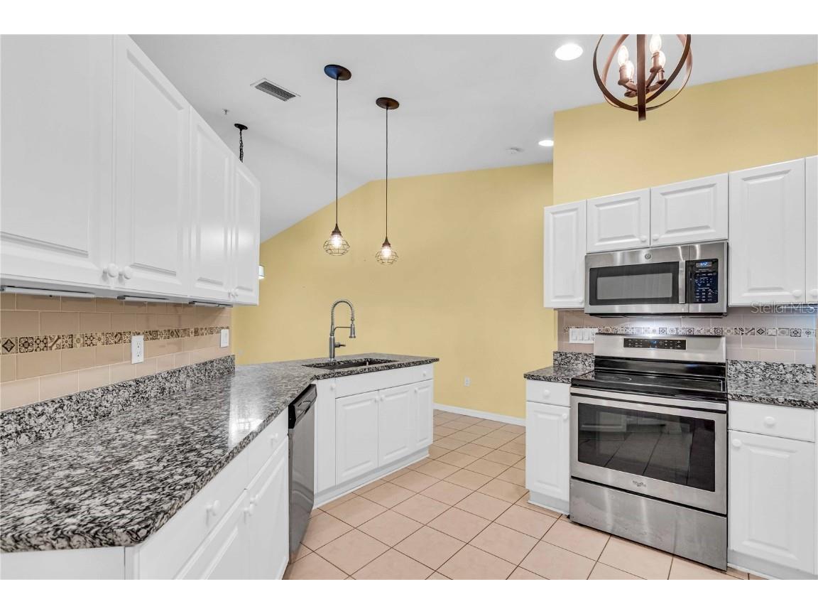 6421 Bay Cedar Lane Bradenton FL 34203 A4671497 image7