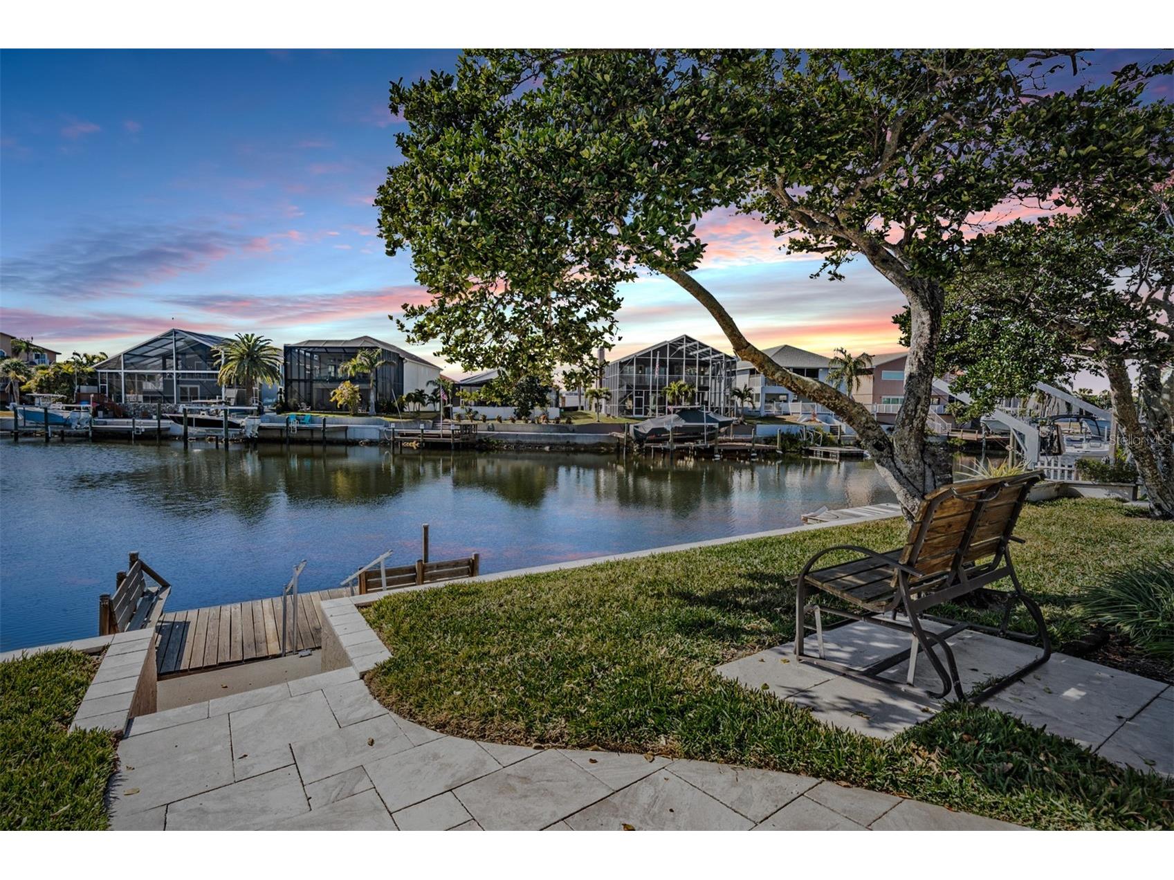 6421 Drake Court New Port Richey FL 34652 - CANAL TO THE GULF TB8475253 image3