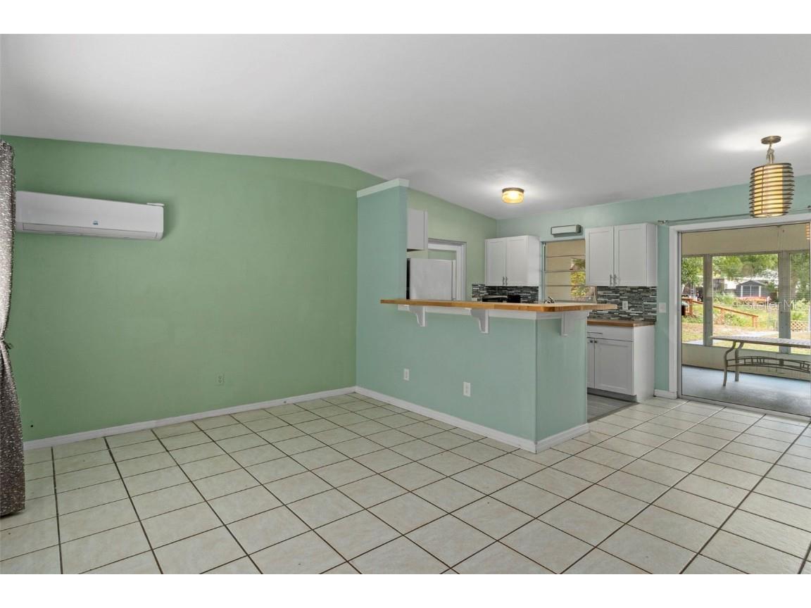 6421 Finance Avenue Weeki Wachee FL 34607 - Bay Lake W7880241 image10