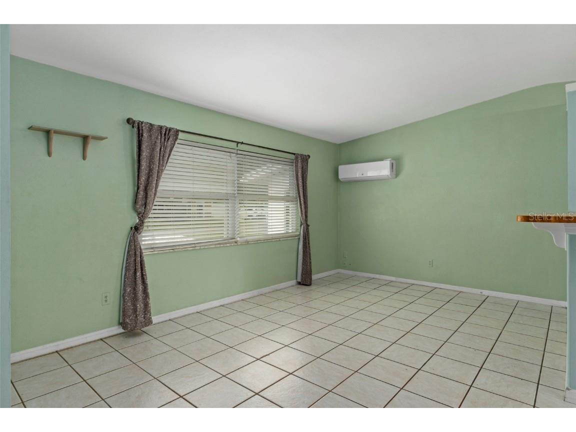 6421 Finance Avenue Weeki Wachee FL 34607 - Bay Lake W7880241 image11