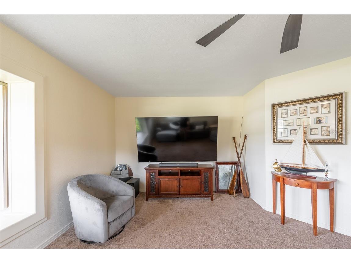 6421 Stockbridge Avenue Belle Isle FL 32809 - CONWAY CHAIN OF LAKES O6351479 image10