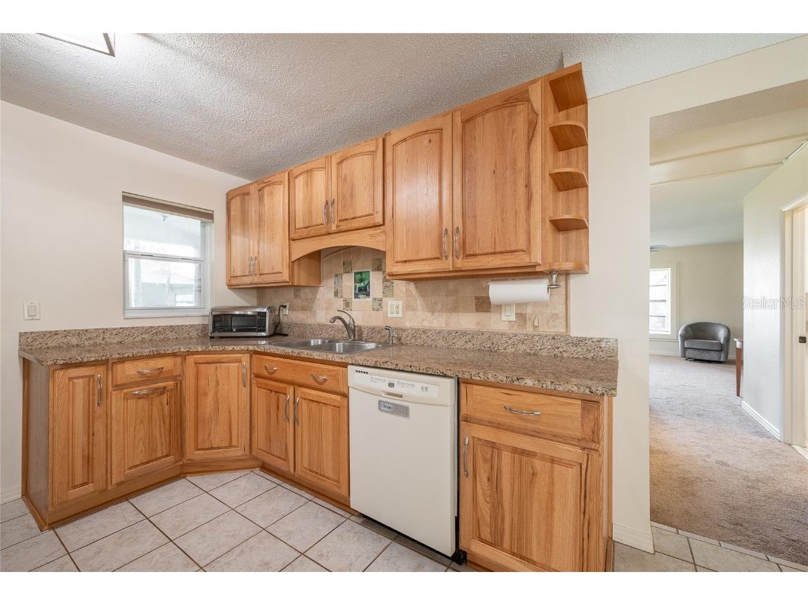 6421 Stockbridge Avenue Belle Isle FL 32809 - CONWAY CHAIN OF LAKES O6351479 image14