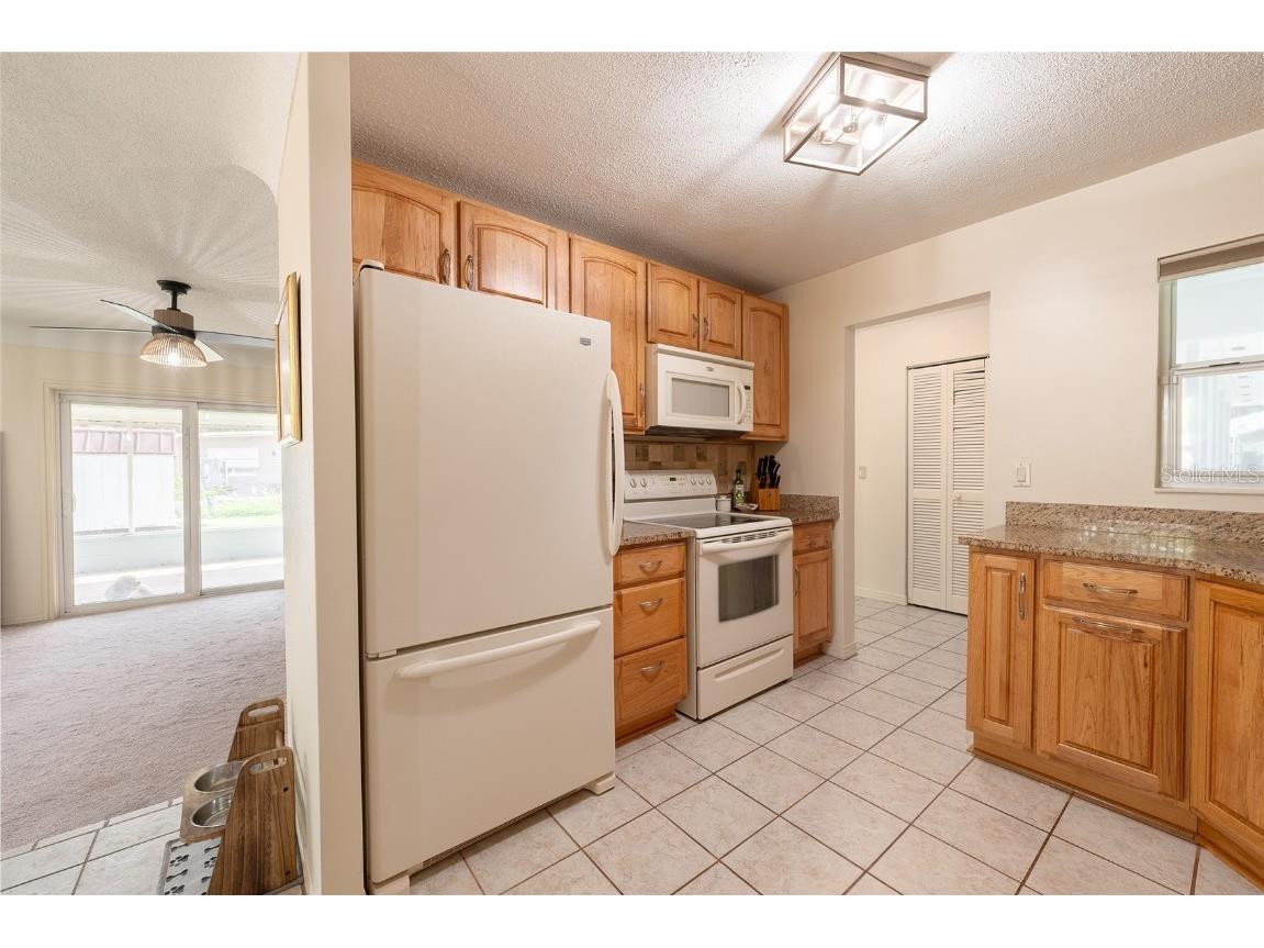 6421 Stockbridge Avenue Belle Isle FL 32809 - CONWAY CHAIN OF LAKES O6351479 image15