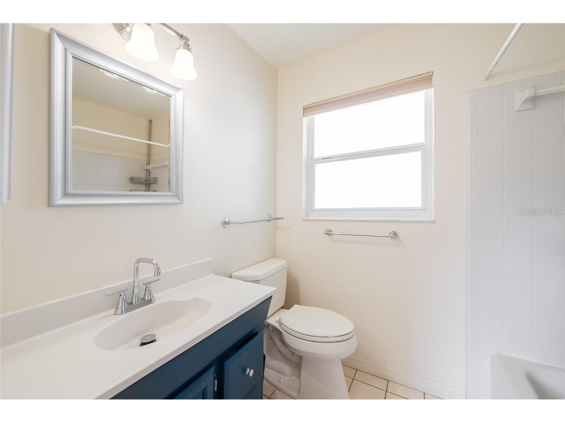 6421 Stockbridge Avenue Belle Isle FL 32809 - CONWAY CHAIN OF LAKES O6351479 image24