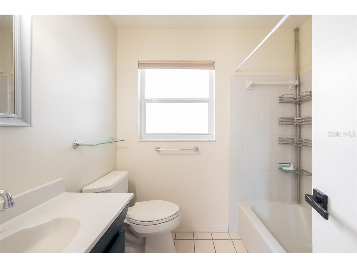 6421 Stockbridge Avenue Belle Isle FL 32809 - CONWAY CHAIN OF LAKES O6351479 image25