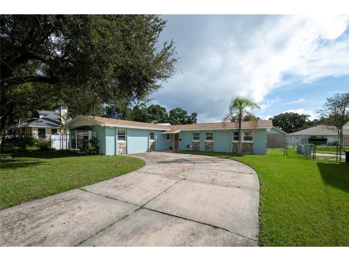 6421 Stockbridge Avenue Belle Isle FL 32809 - CONWAY CHAIN OF LAKES O6351479 image3