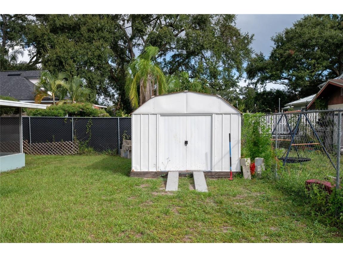 6421 Stockbridge Avenue Belle Isle FL 32809 - CONWAY CHAIN OF LAKES O6351479 image37