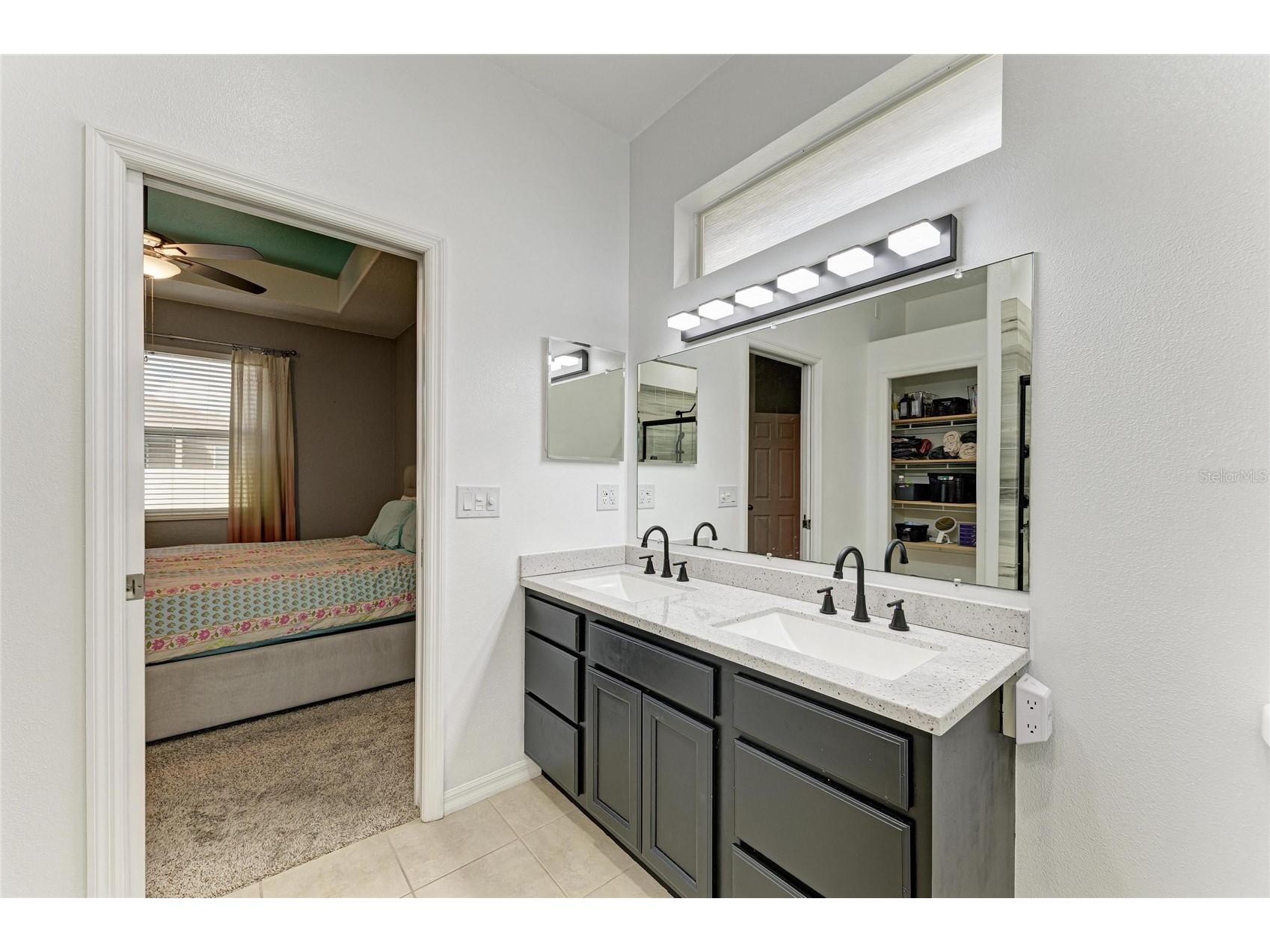 6422 2nd Street E Bradenton FL 34203 A4688093 image25
