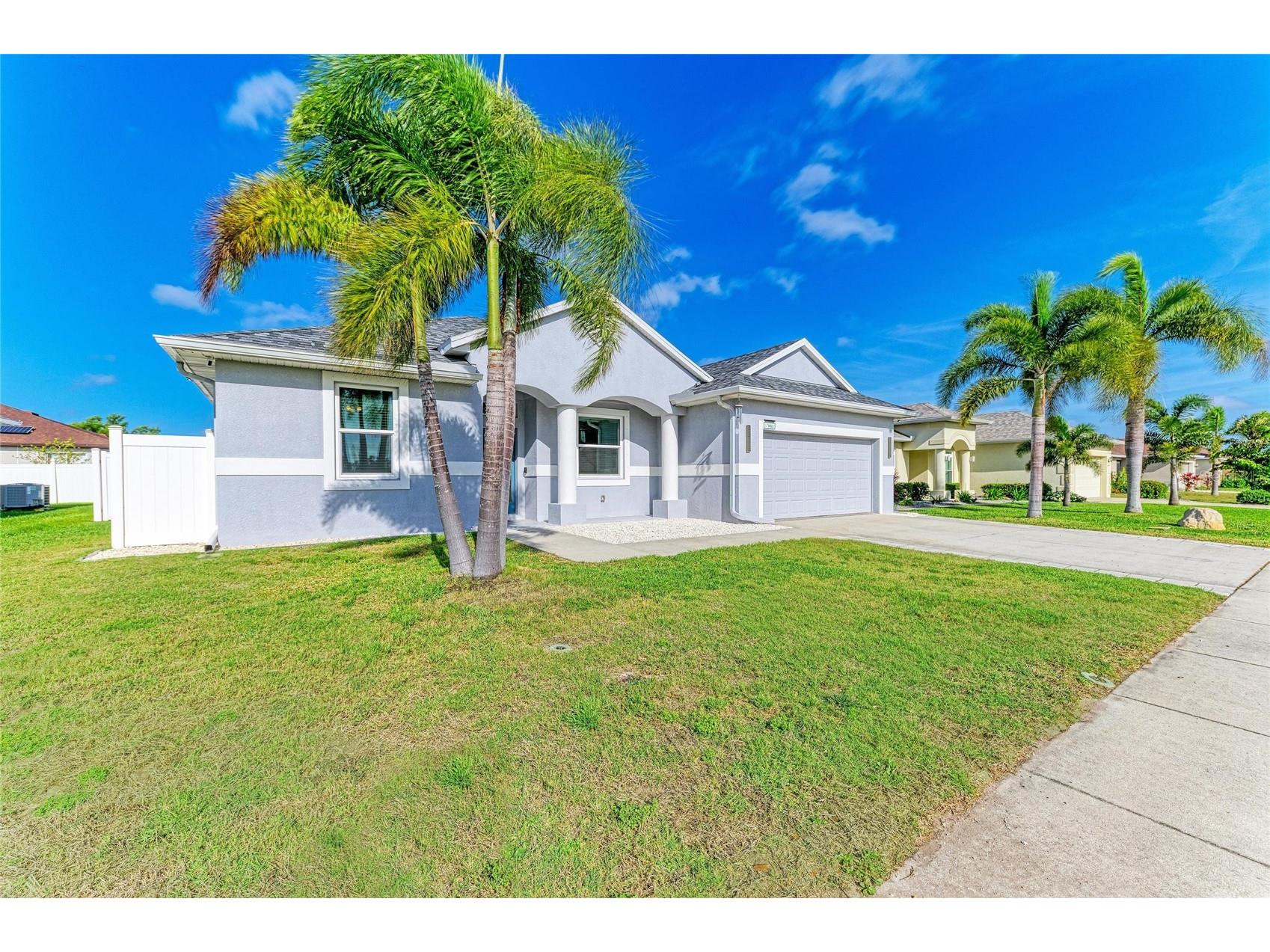 6422 2nd Street E Bradenton FL 34203 A4688093 image3