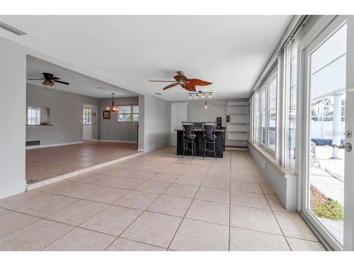 6422 Beechwood Avenue Sarasota FL 34231 A4649880 image15