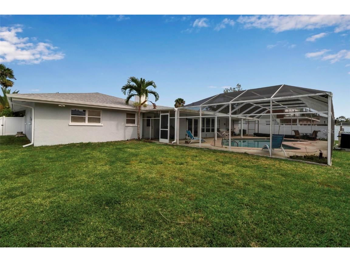 6422 Beechwood Avenue Sarasota FL 34231 A4649880 image2