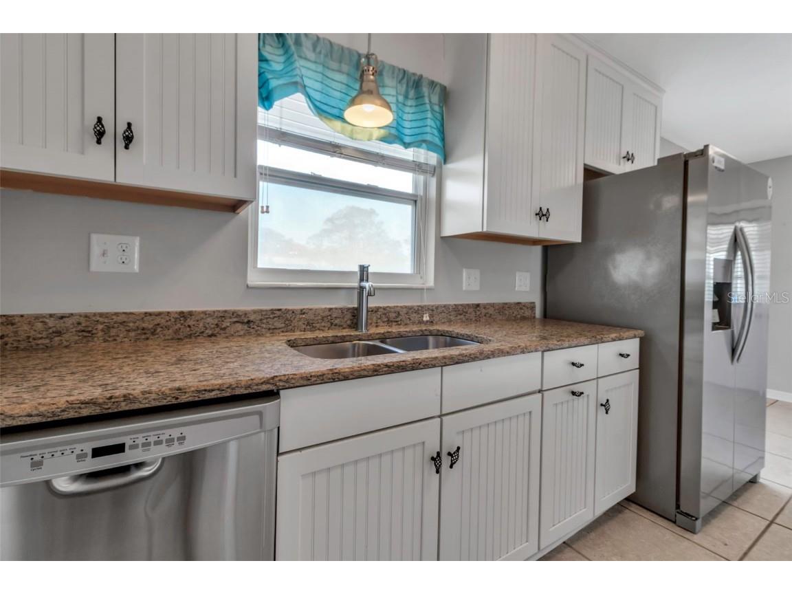 6422 Beechwood Avenue Sarasota FL 34231 A4649880 image6