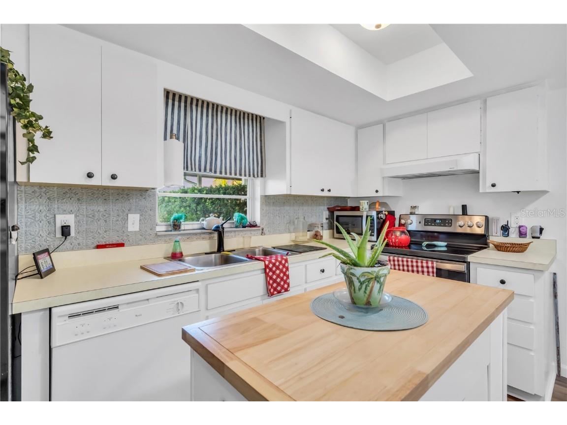 6422 Bowdoin Place Bradenton FL 34207 A4673059 image3