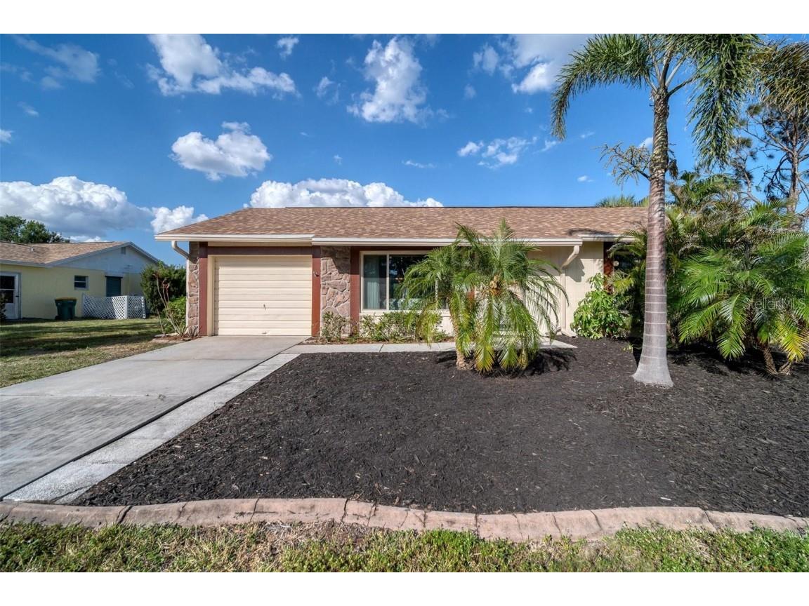 6422 Coniston Street Port Charlotte FL 33981 D6130246 image1
