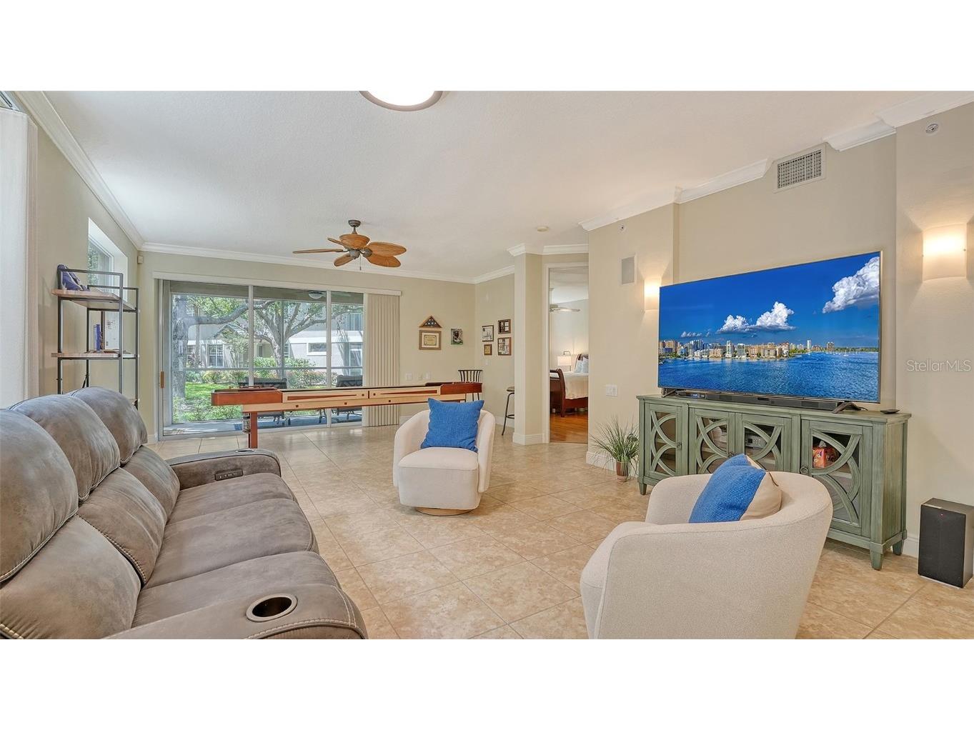 6422 Moorings Point Circle #101 Lakewood Ranch FL 34202 - LAKE UIHLEIN A4657638 image4