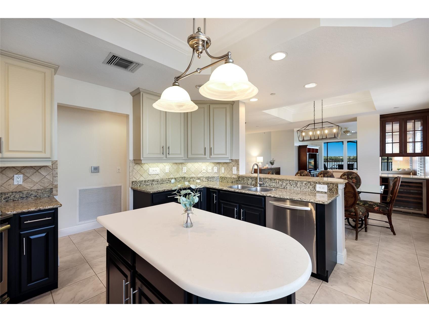 6422 Watercrest Way #302 Lakewood Ranch FL 34202 - LAKE UHLEIN A4679731 image15