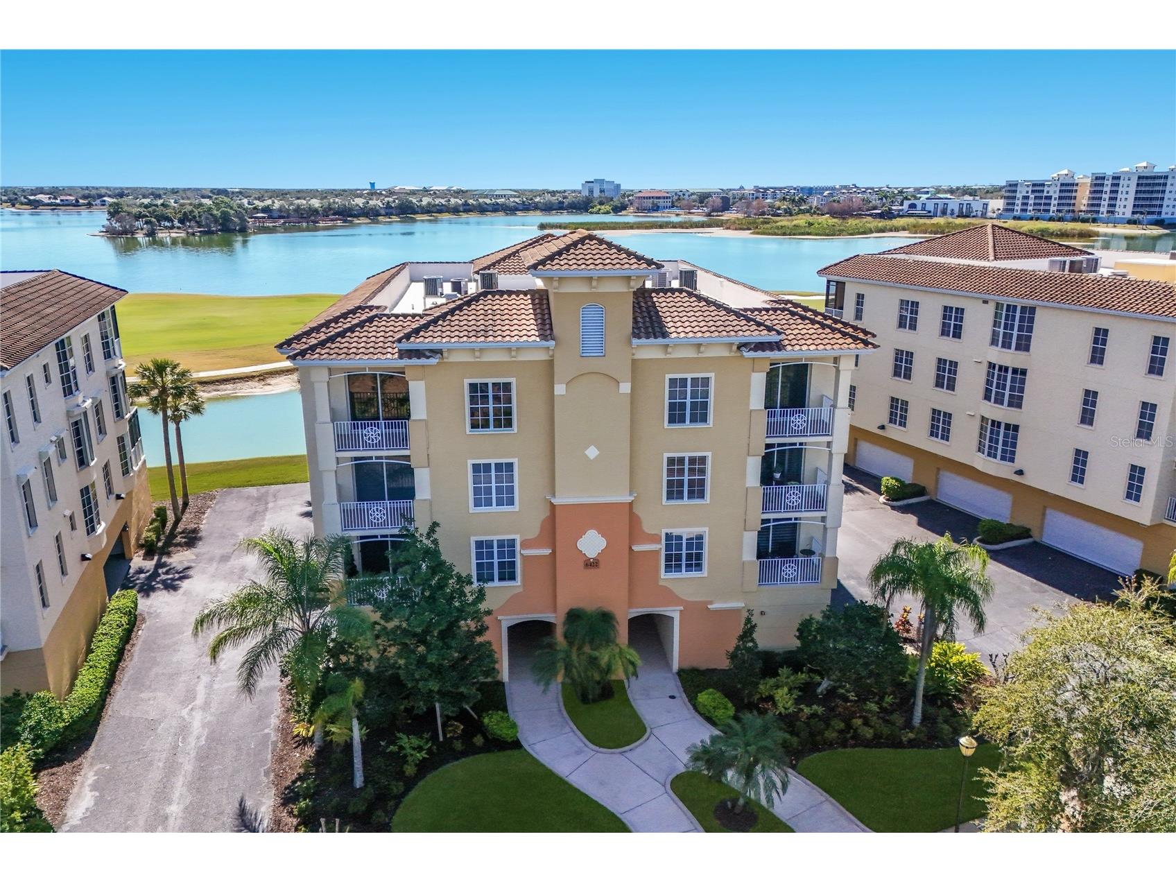 6422 Watercrest Way #302 Lakewood Ranch FL 34202 - LAKE UHLEIN A4679731 image2