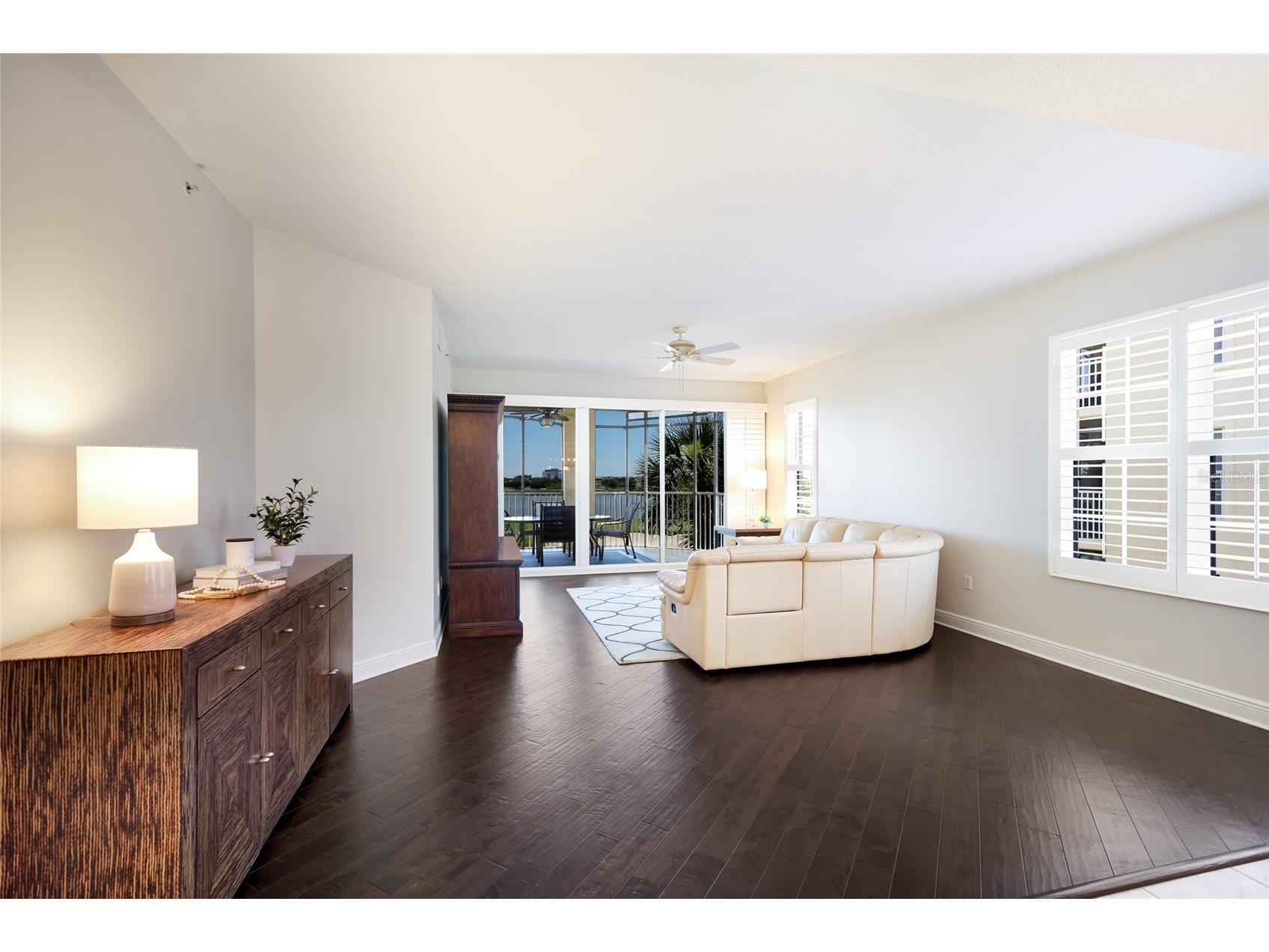 6422 Watercrest Way #302 Lakewood Ranch FL 34202 - LAKE UHLEIN A4679731 image4