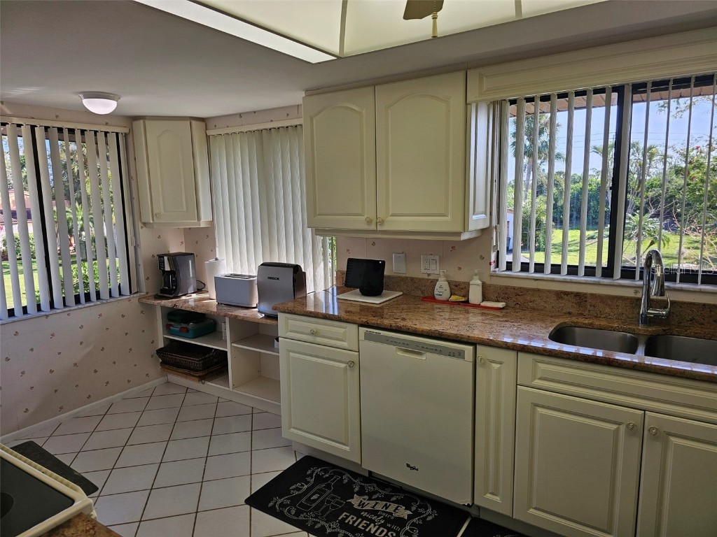 6423 Egret Lane #406 Bradenton FL 34210 A4650019 image8