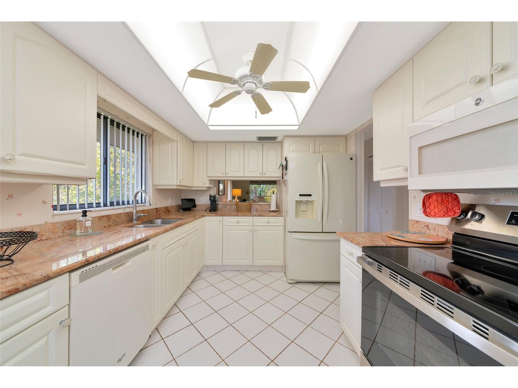 6423 Egret Lane #406 Bradenton FL 34210 A4686906 image12