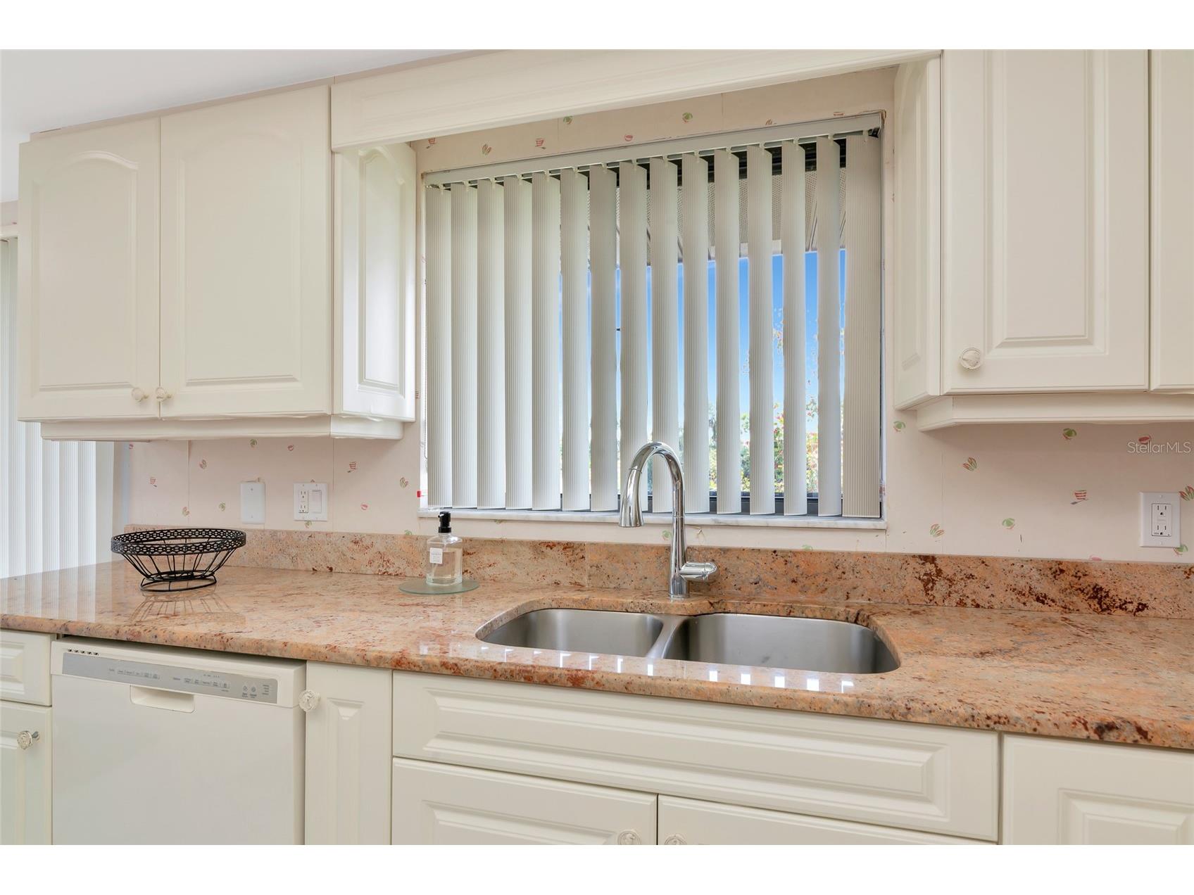 6423 Egret Lane #406 Bradenton FL 34210 A4686906 image15