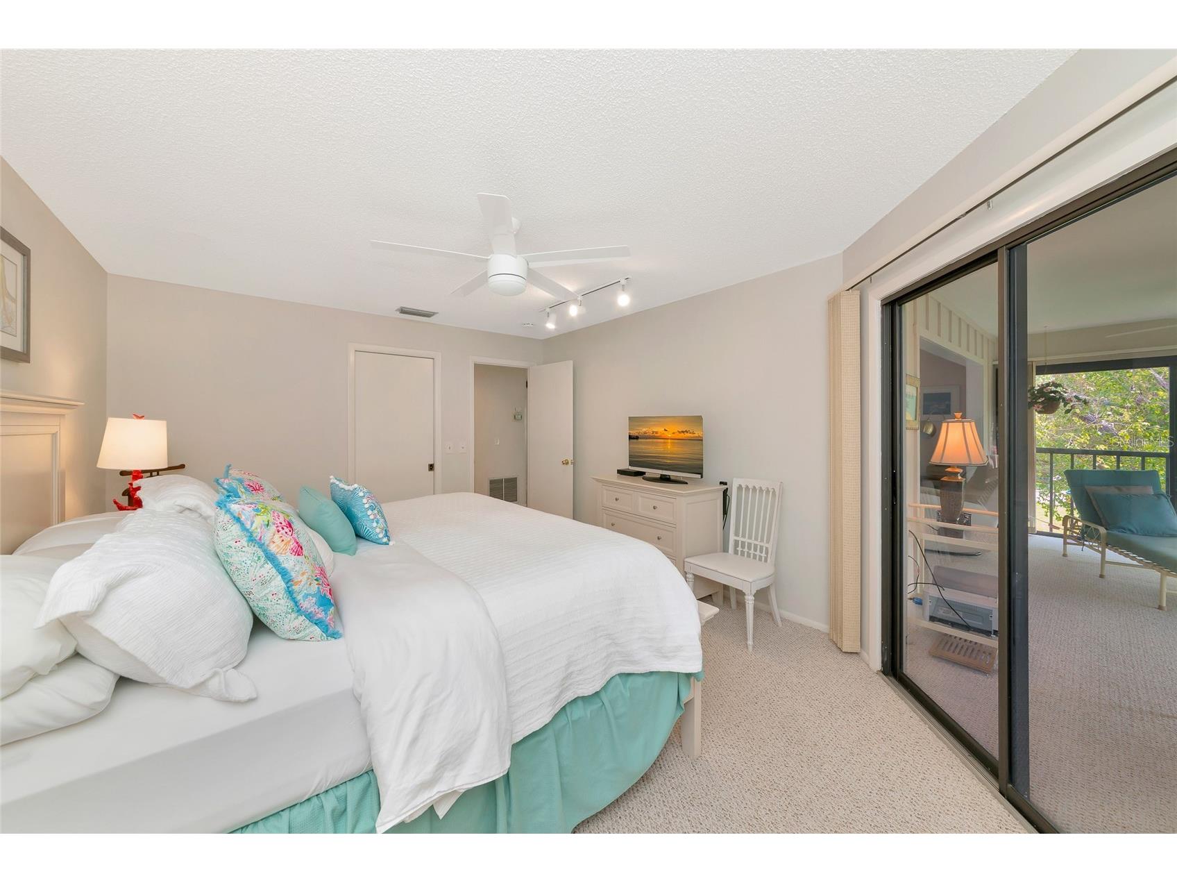 6423 Egret Lane #406 Bradenton FL 34210 A4686906 image34