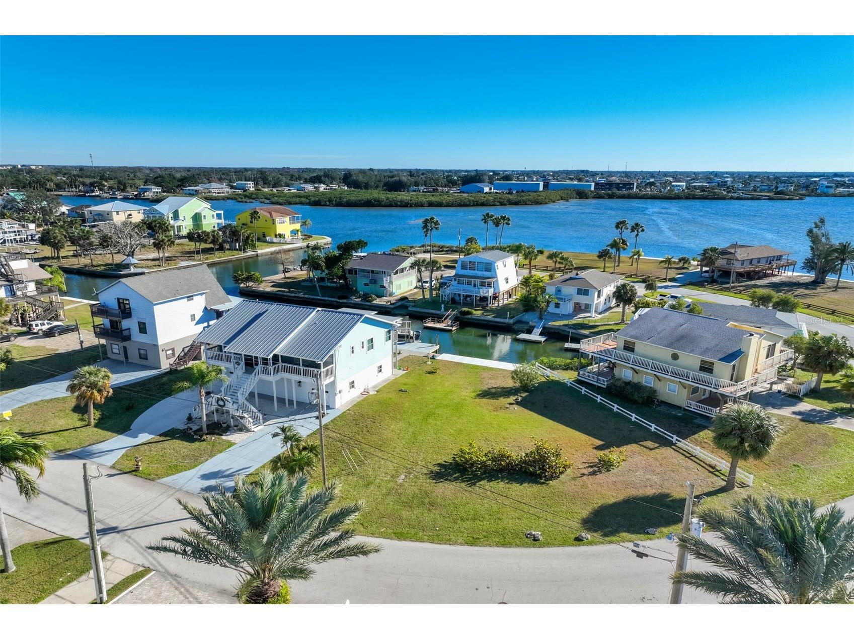 6424 Driftwood Drive Hudson FL 34667 TB8467362 image1