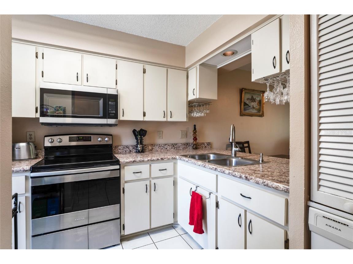 6424 Spring Flower Drive #15 New Port Richey FL 34653 W7876970 image9