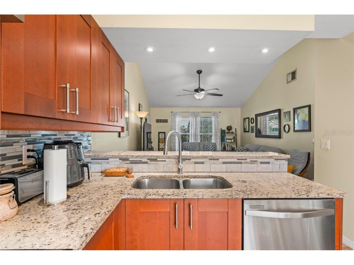 6424 Spring Flower Drive #24 New Port Richey FL 34653 W7880551 image11