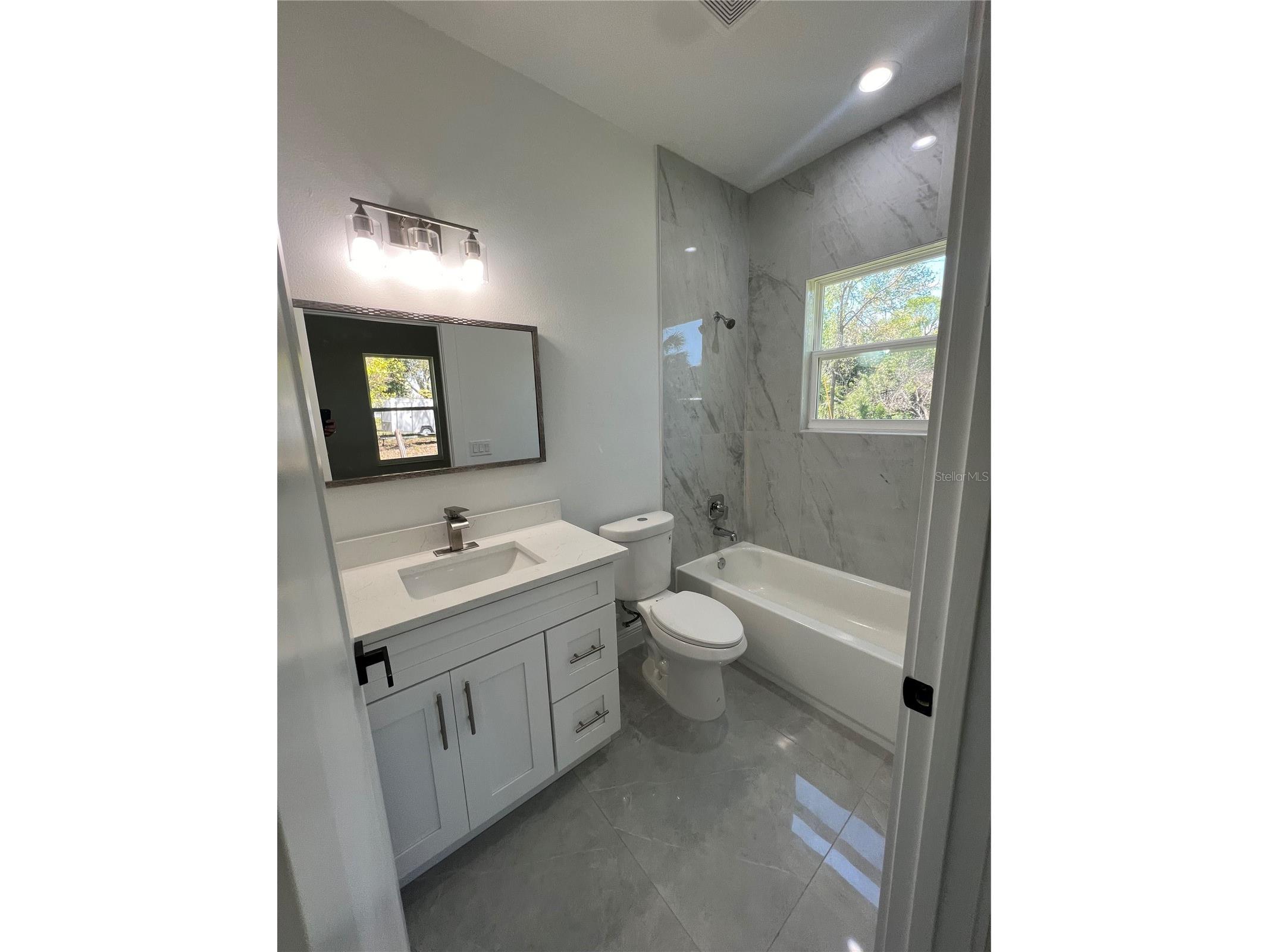 6425 Curtis Street Orlando FL 32807 O6376719 image10