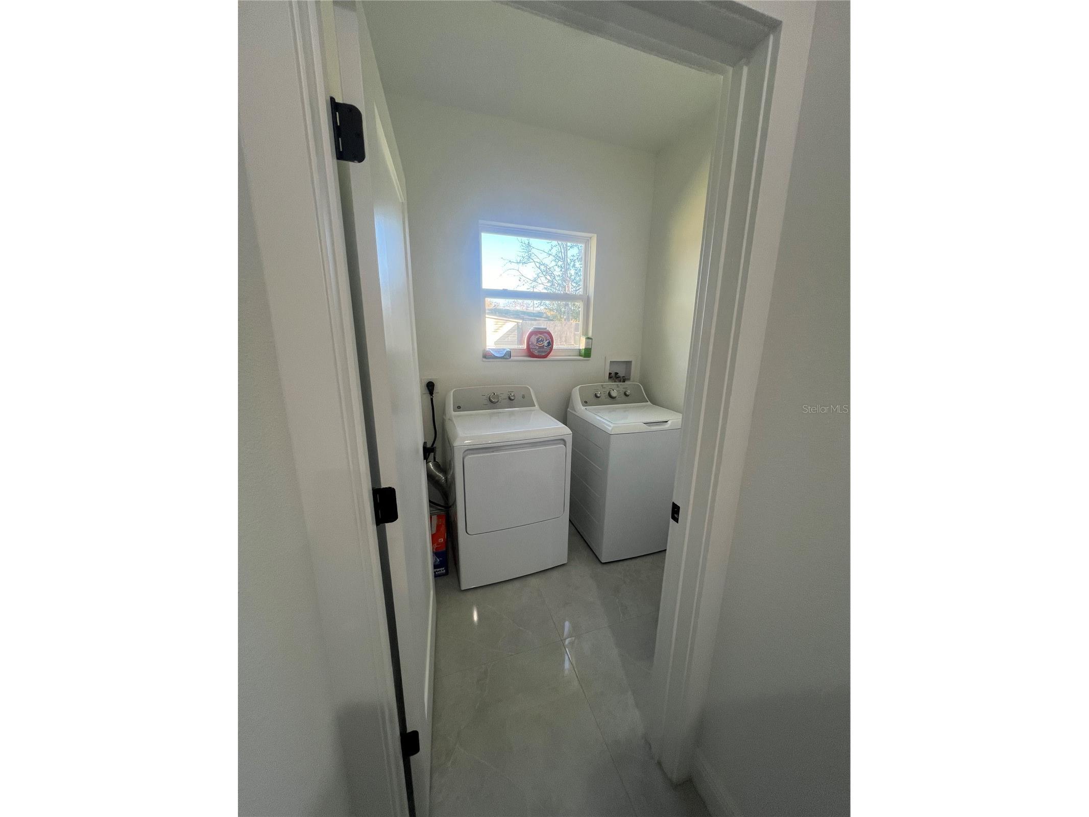 6425 Curtis Street Orlando FL 32807 O6376719 image3