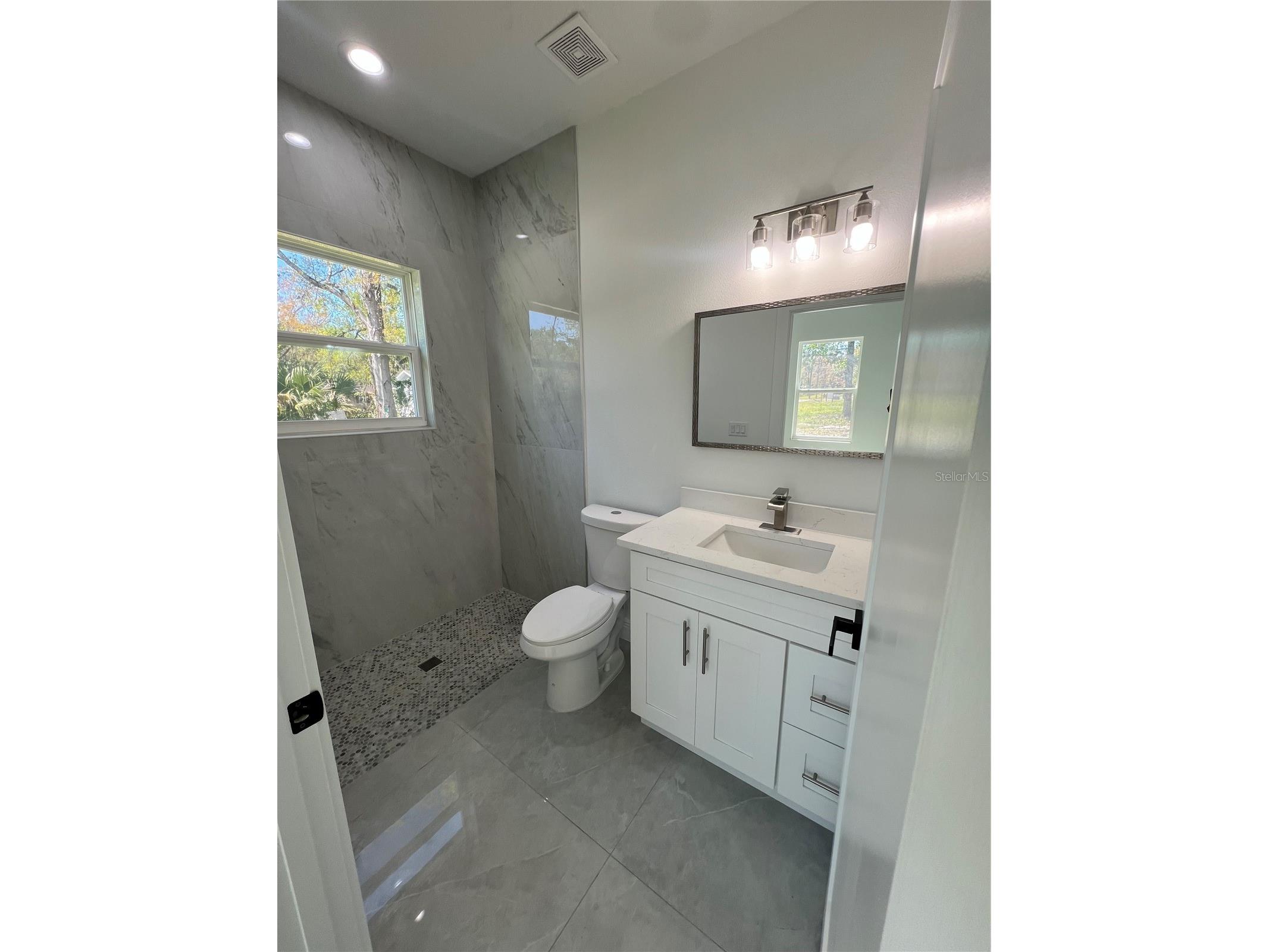 6425 Curtis Street Orlando FL 32807 O6376719 image9