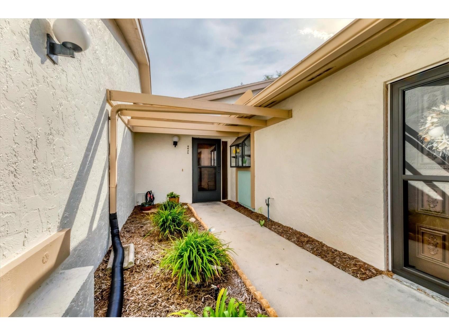 6425 Heritage Lane Bradenton FL 34209 A4665349 image16