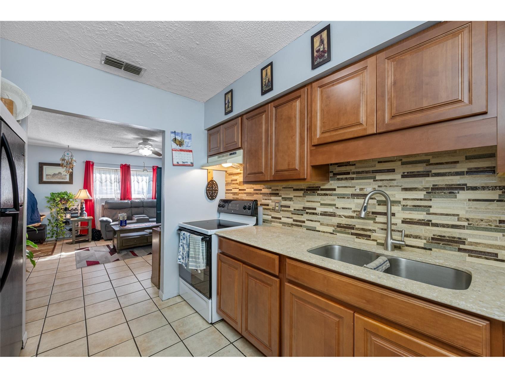 6425 S Adelia Avenue Tampa FL 33616 TB8472656 image19