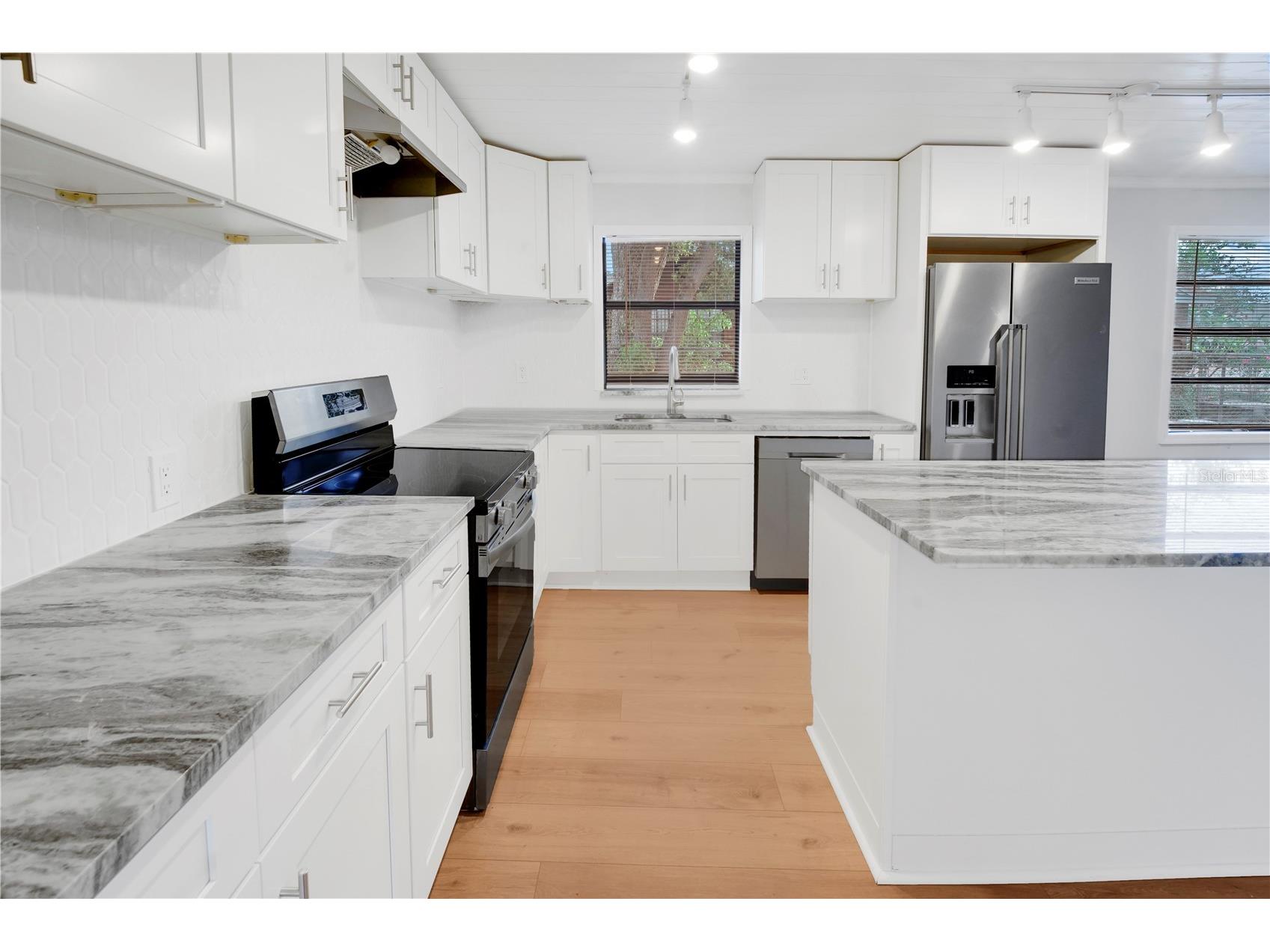 6425 S Richard Avenue Tampa FL 33616 TB8522647 image2