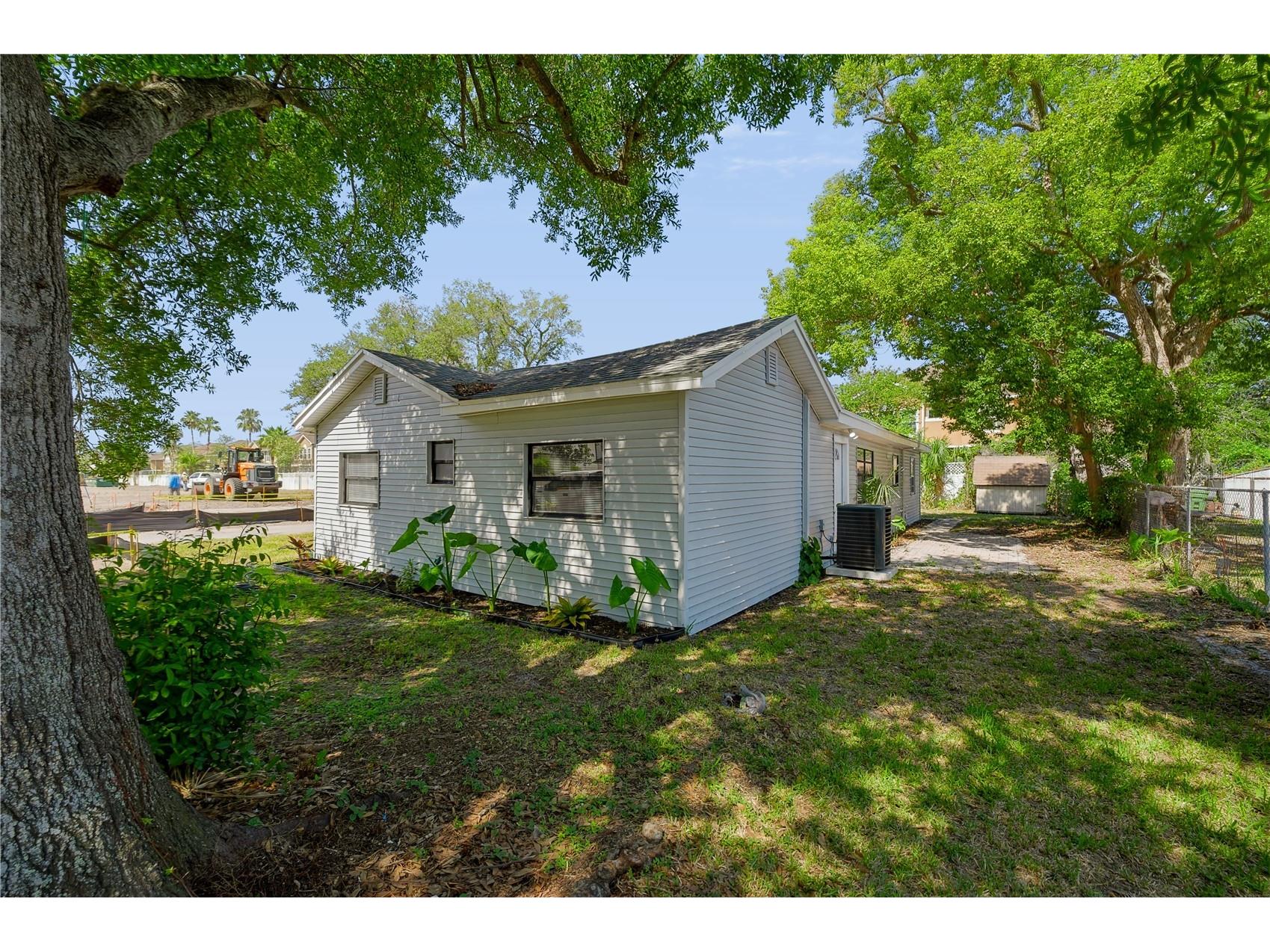 6425 S Richard Avenue Tampa FL 33616 TB8522647 image23