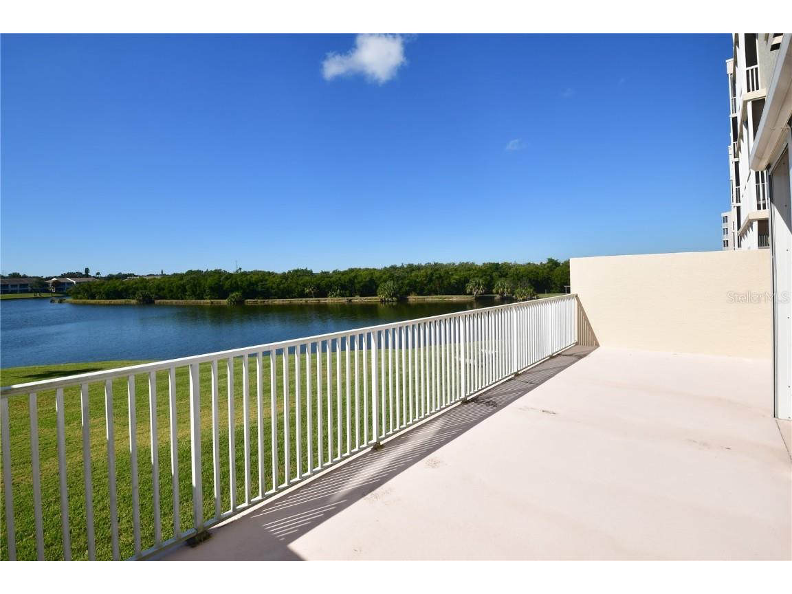 6425 Shoreline Drive #10105 Saint Petersburg FL 33708 TB8446136 image11