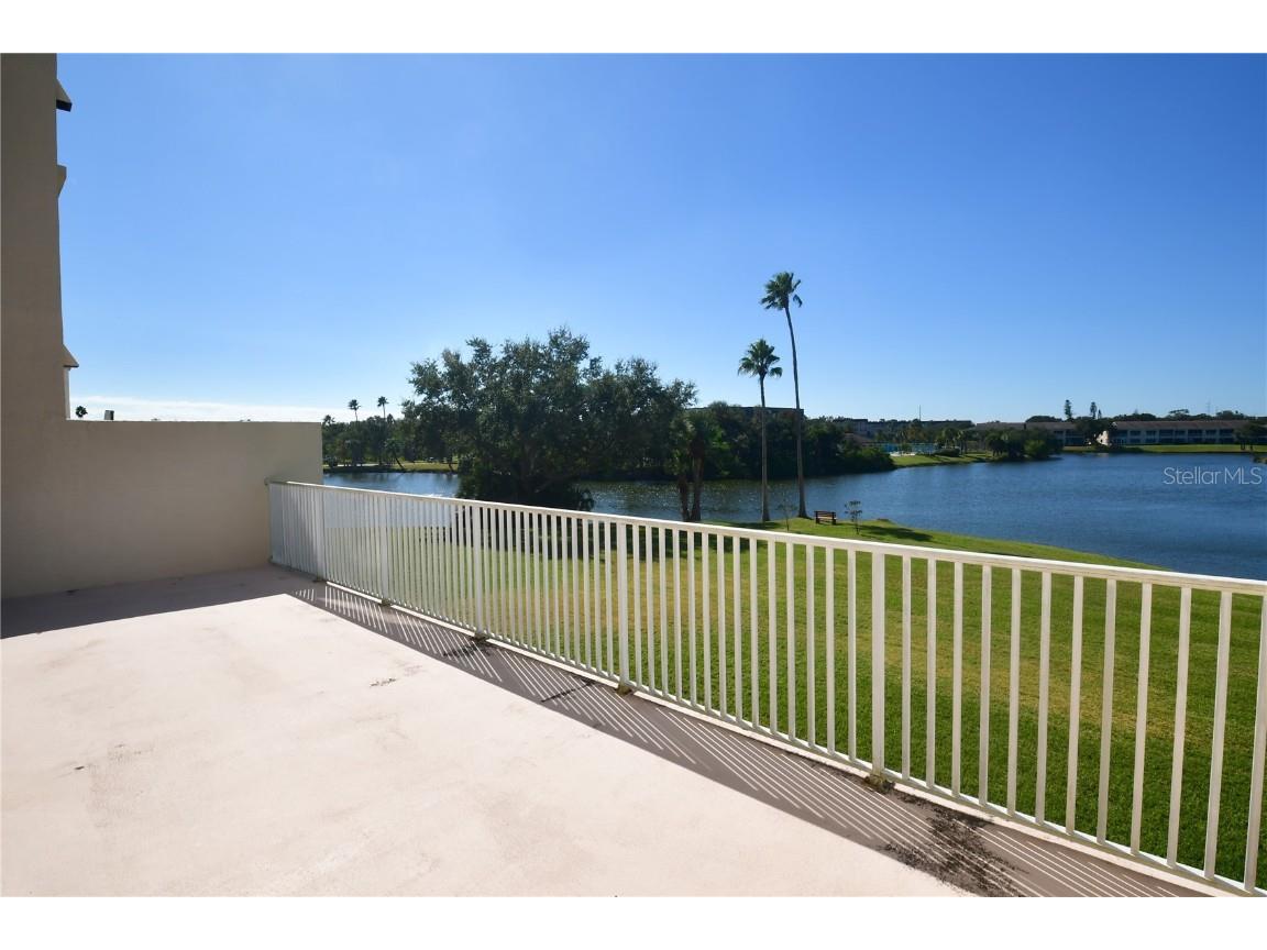 6425 Shoreline Drive #10105 Saint Petersburg FL 33708 TB8446136 image12