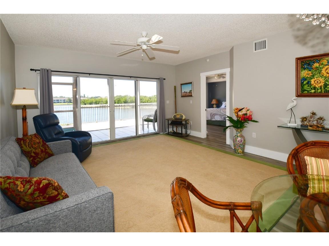 6425 Shoreline Drive #10105 Saint Petersburg FL 33708 TB8446136 image16