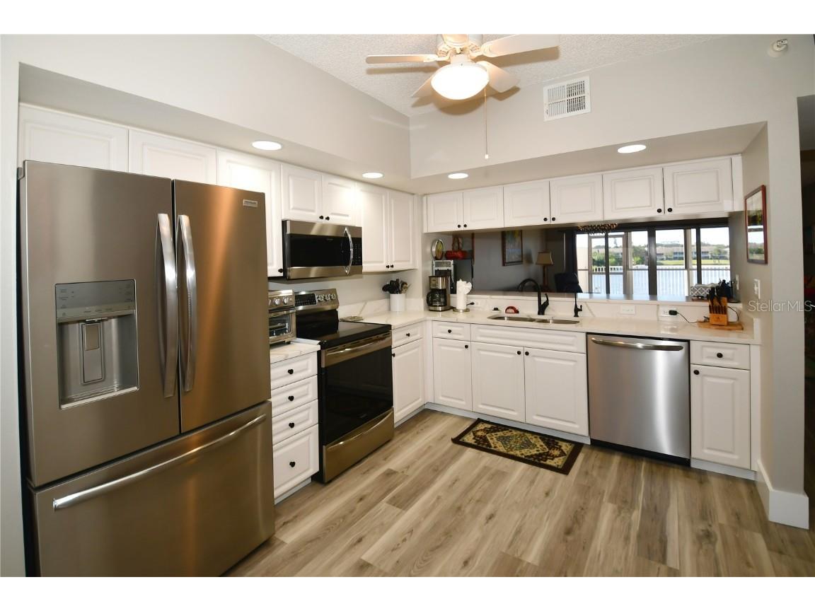 6425 Shoreline Drive #10105 Saint Petersburg FL 33708 TB8446136 image20