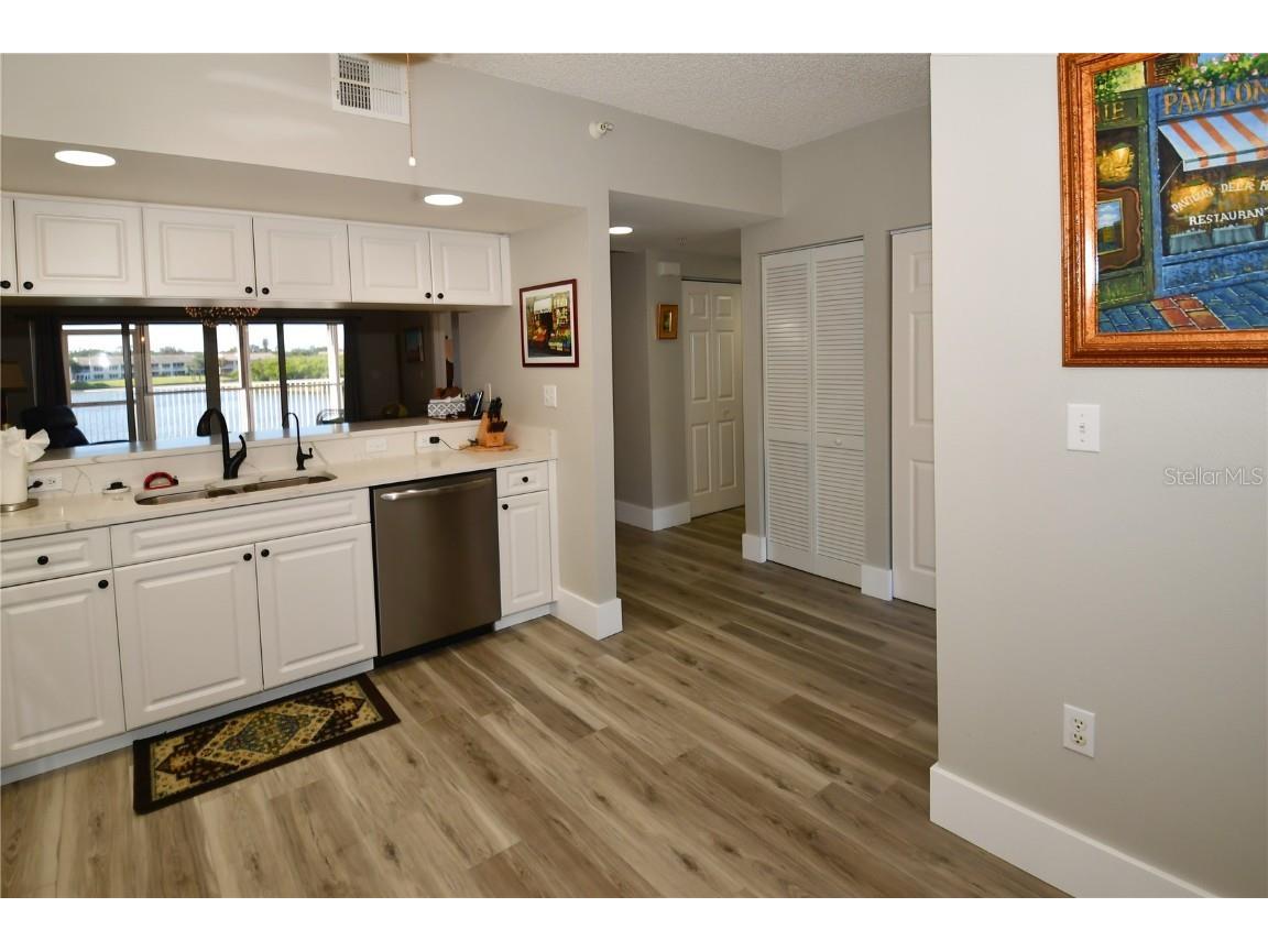 6425 Shoreline Drive #10105 Saint Petersburg FL 33708 TB8446136 image24