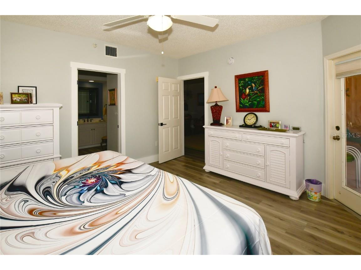 6425 Shoreline Drive #10105 Saint Petersburg FL 33708 TB8446136 image30