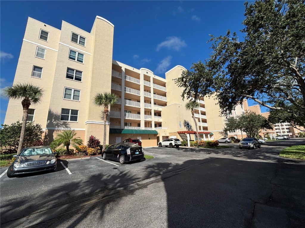 6425 Shoreline Drive #10503 Saint Petersburg FL 33708 O6351595 image3