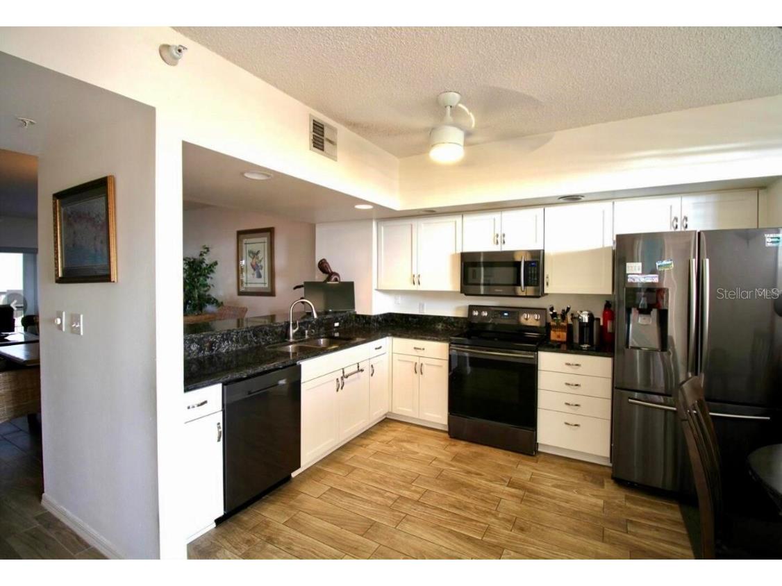 6425 Shoreline Drive #10503 Saint Petersburg FL 33708 O6351595 image4